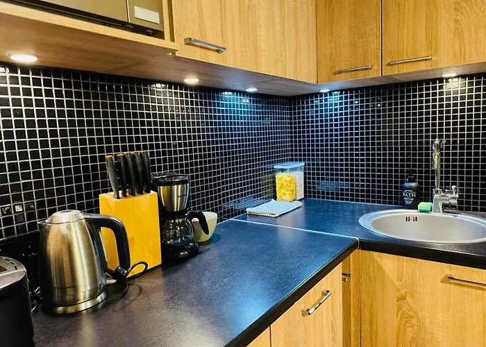 Luxury Foorum By Rikas Apartment